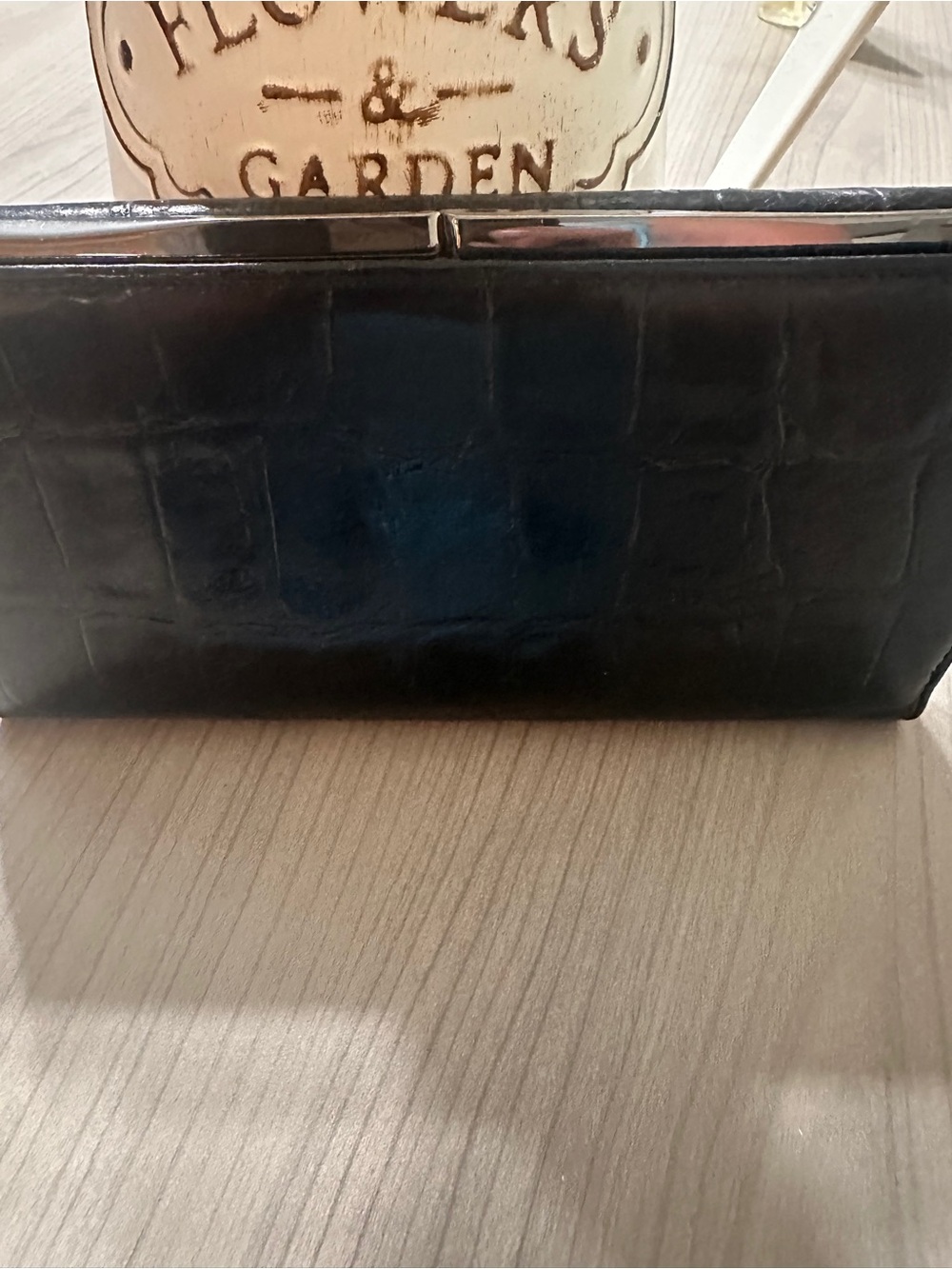 Enzo Angiolini Black Croc-Embossed Wallet with Metal Plaque - Picture 3 of 8
